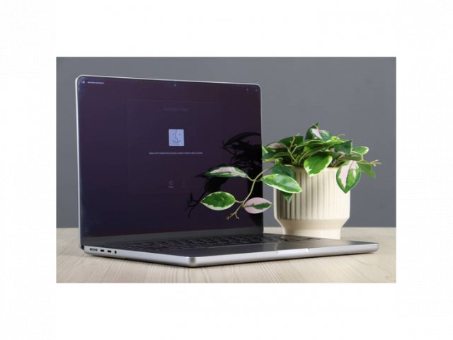 Használt MacBook Pro 14