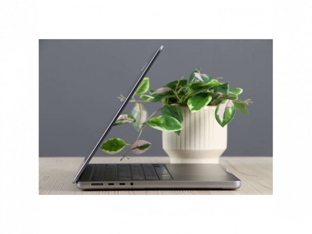 Használt MacBook Pro 14