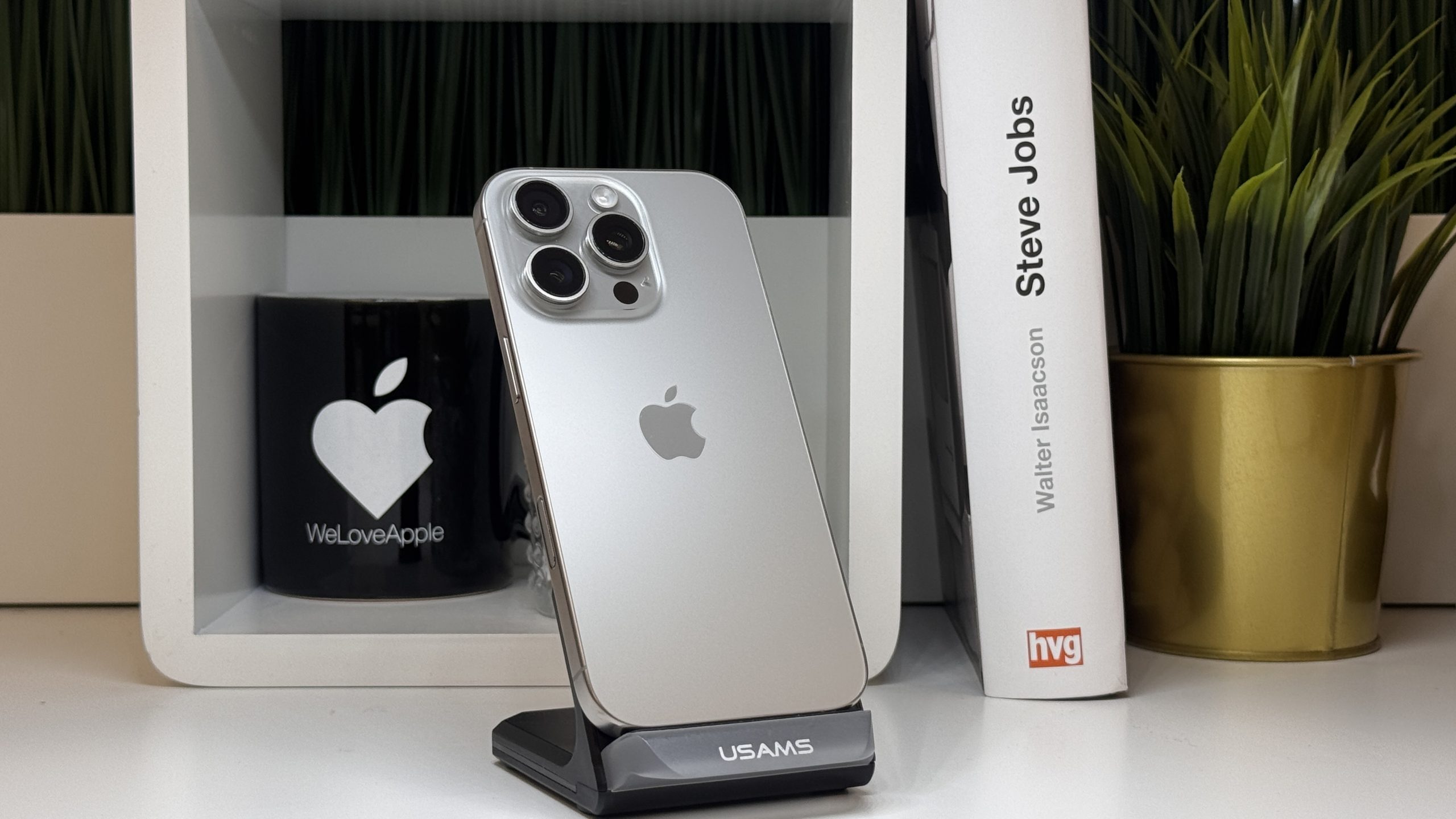 iPhone 16 Pro, 256GB, Natúr Titán, Számla, 2 Év Garancia