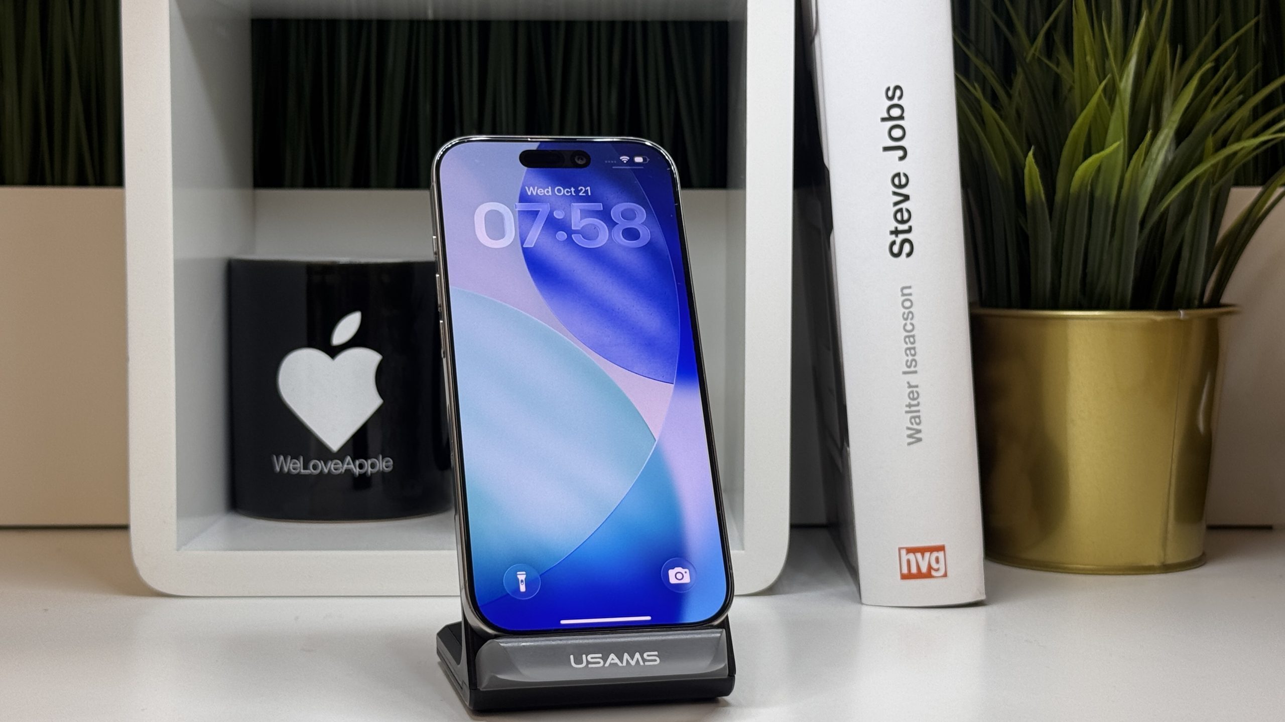 iPhone 16 Pro, 256GB, Natúr Titán, Számla, 2 Év Garancia