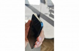 Iphone 13 - 256gb - 82% gyári akksi - Gyári független - Számlával igazolva