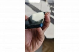 Iphone 13 - 256gb - 82% gyári akksi - Gyári független - Számlával igazolva