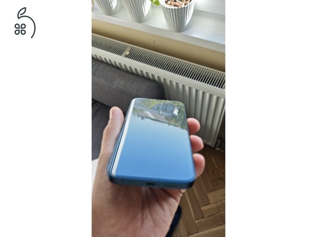Iphone 13 - 256gb - 82% gyári akksi - Gyári független - Számlával igazolva
