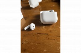 Új Airpods 4 ANC 1 év garancia