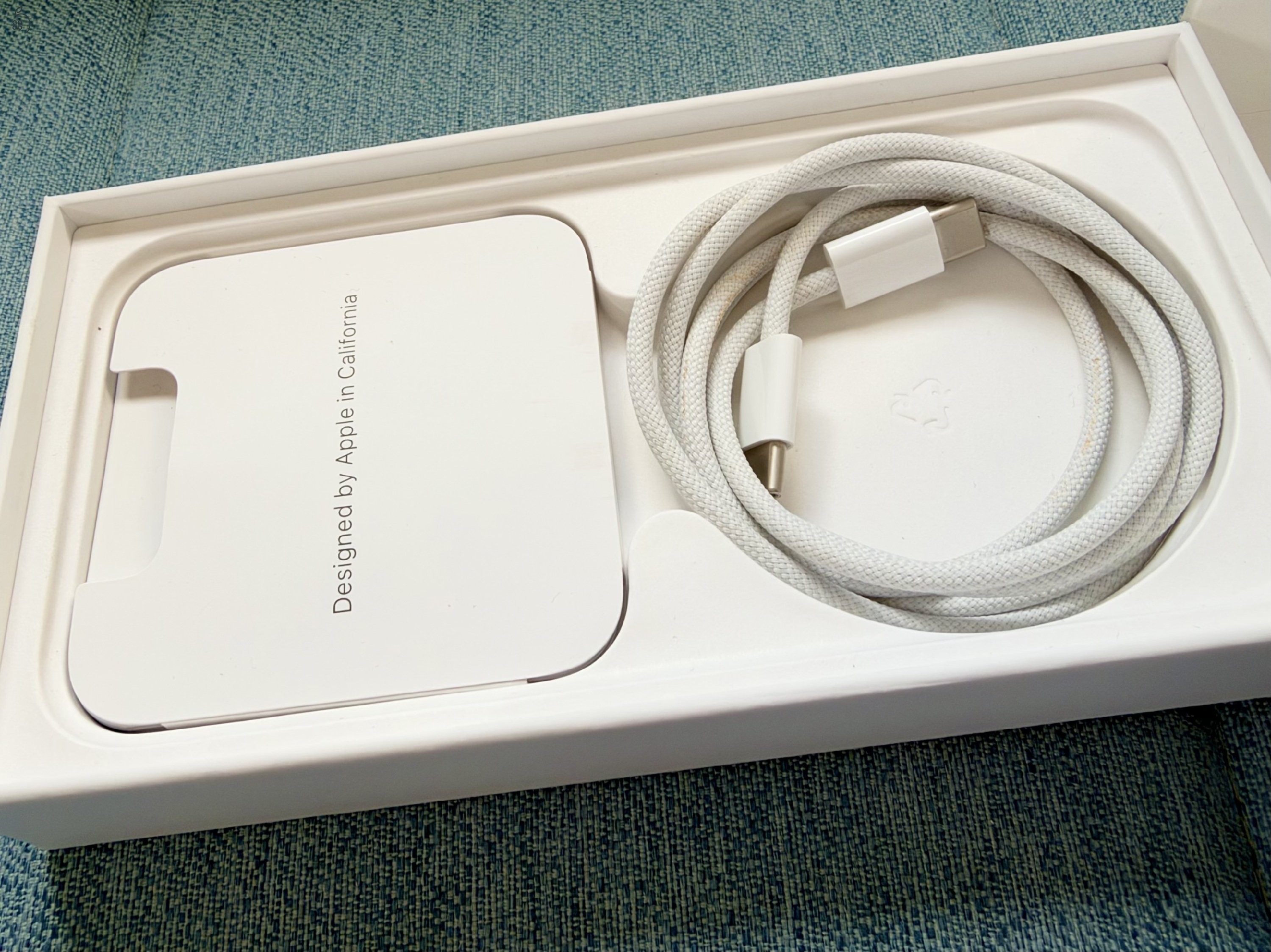 iPhone 15 Pro – 256 GB – fehér titán (white titanium)