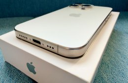 iPhone 15 Pro – 256 GB – fehér titán (white titanium)