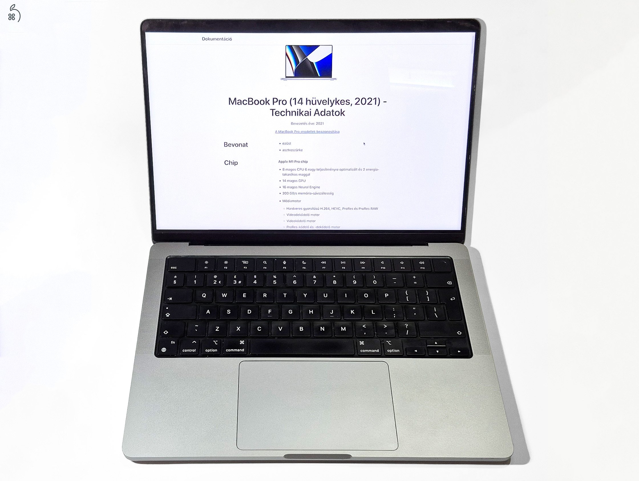 MacBook Pro 14