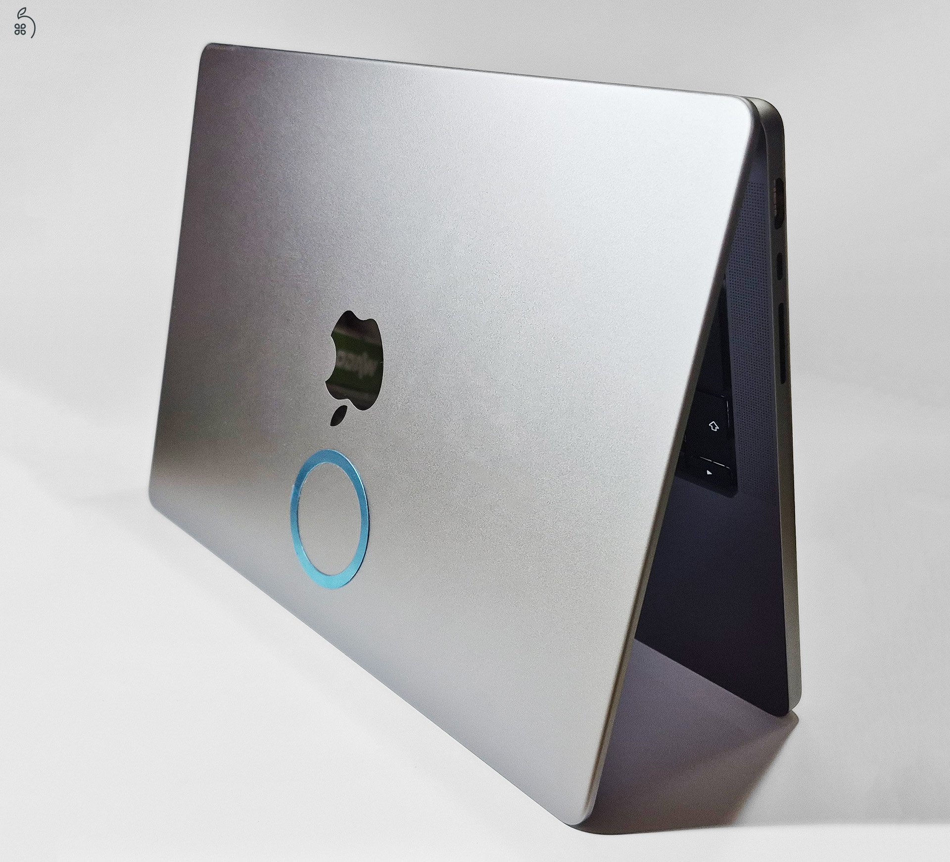 MacBook Pro 14