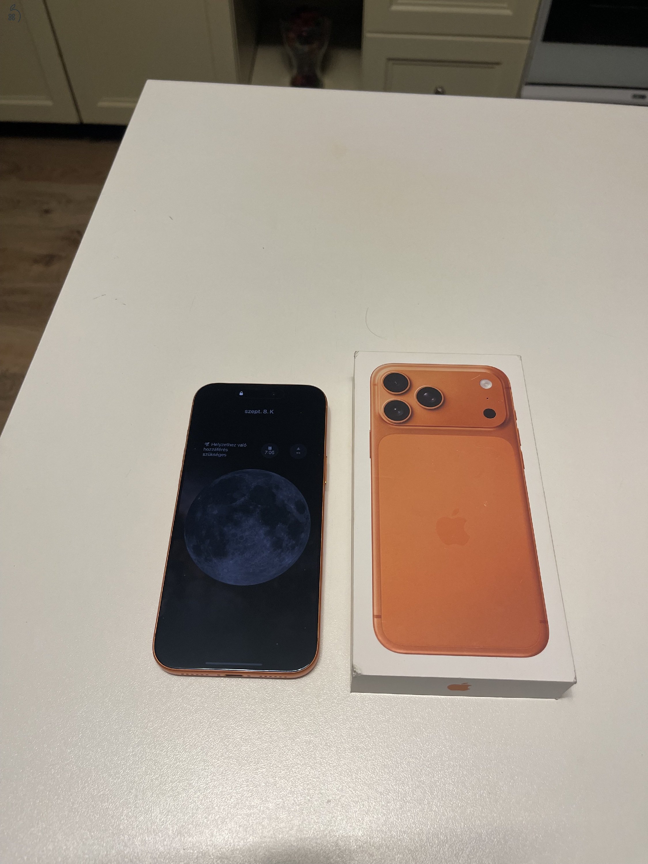 Iphone 17 pro max 256 gb narancs 100% akksi új garancia 