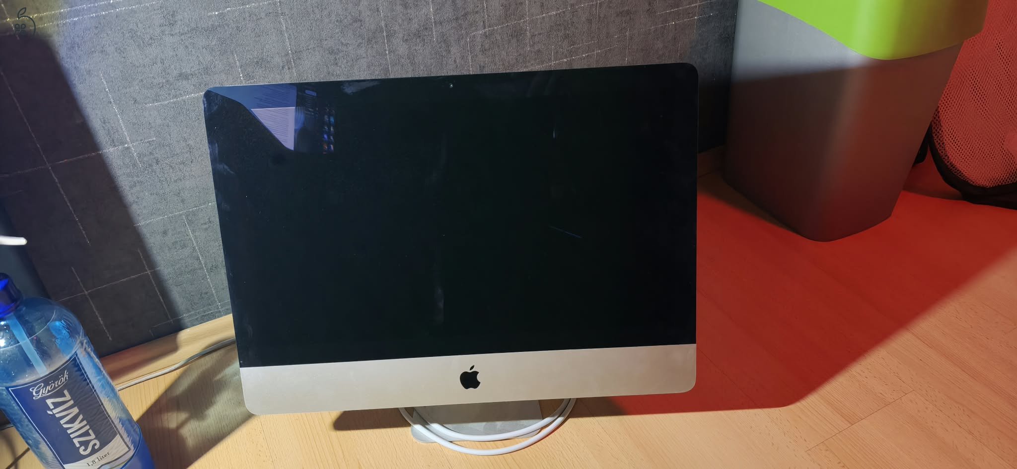 Eladó 2db IMAC 2019, I5-8500 3GHz, Radeon Pro 560x 4GB
