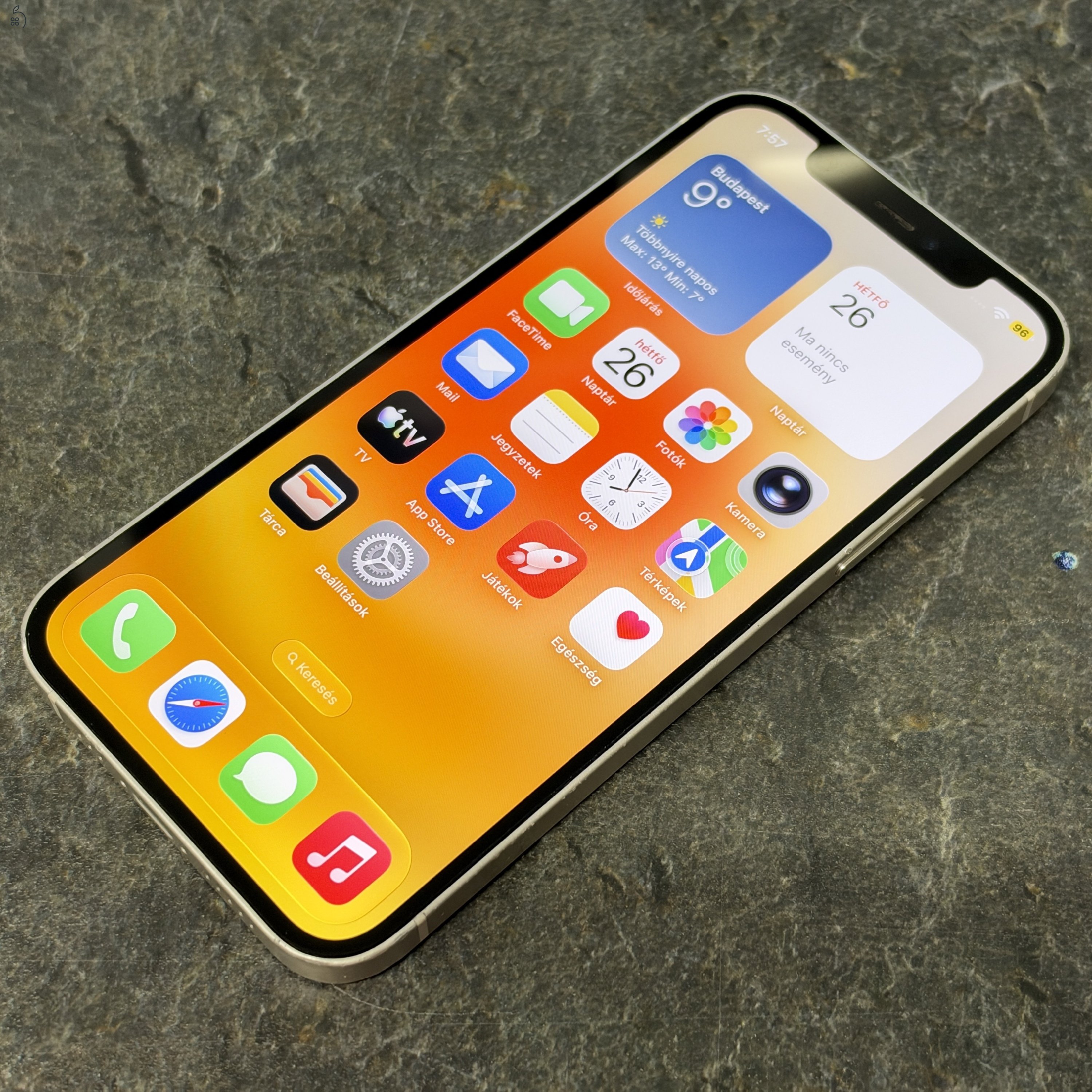 iPhone 12 64GB Fehér