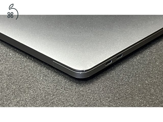Apple MacBook Pro M1 13