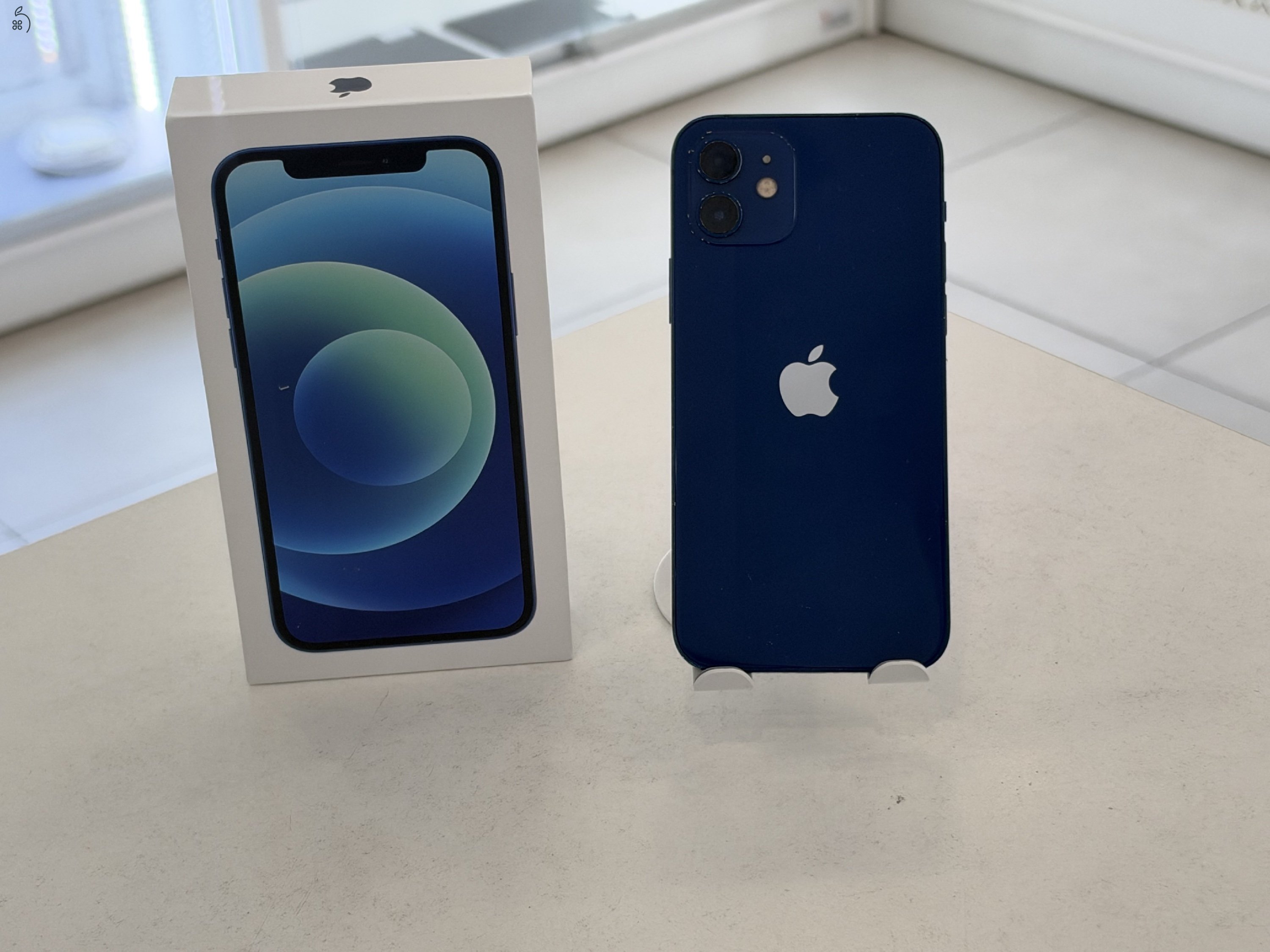 iPhone 12 64GB Független Használt/1 hónap gar./Akku 100%/p5076