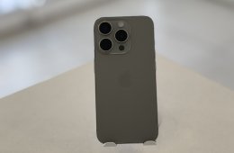 iPhone 15 Pro 128GB Független Újszerű/1 hónap gar./Akku 90%/