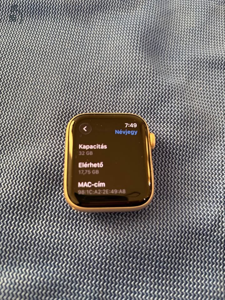Apple Watch SE 44 mm