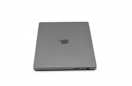 MacBook Pro 16″ 2021, M1 Pro 10 Cores, 16 GB RAM, 16 core GPU, 512 GB SSD, Space Gray, 27% Áfa, 0654AB