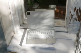 Apple Magic Keyboard - angol kiosztással, 11-es mérethez