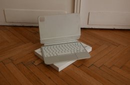 Apple Magic Keyboard - angol kiosztással, 11-es mérethez