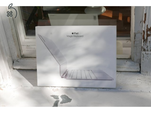 Apple Magic Keyboard - angol kiosztással, 11-es mérethez