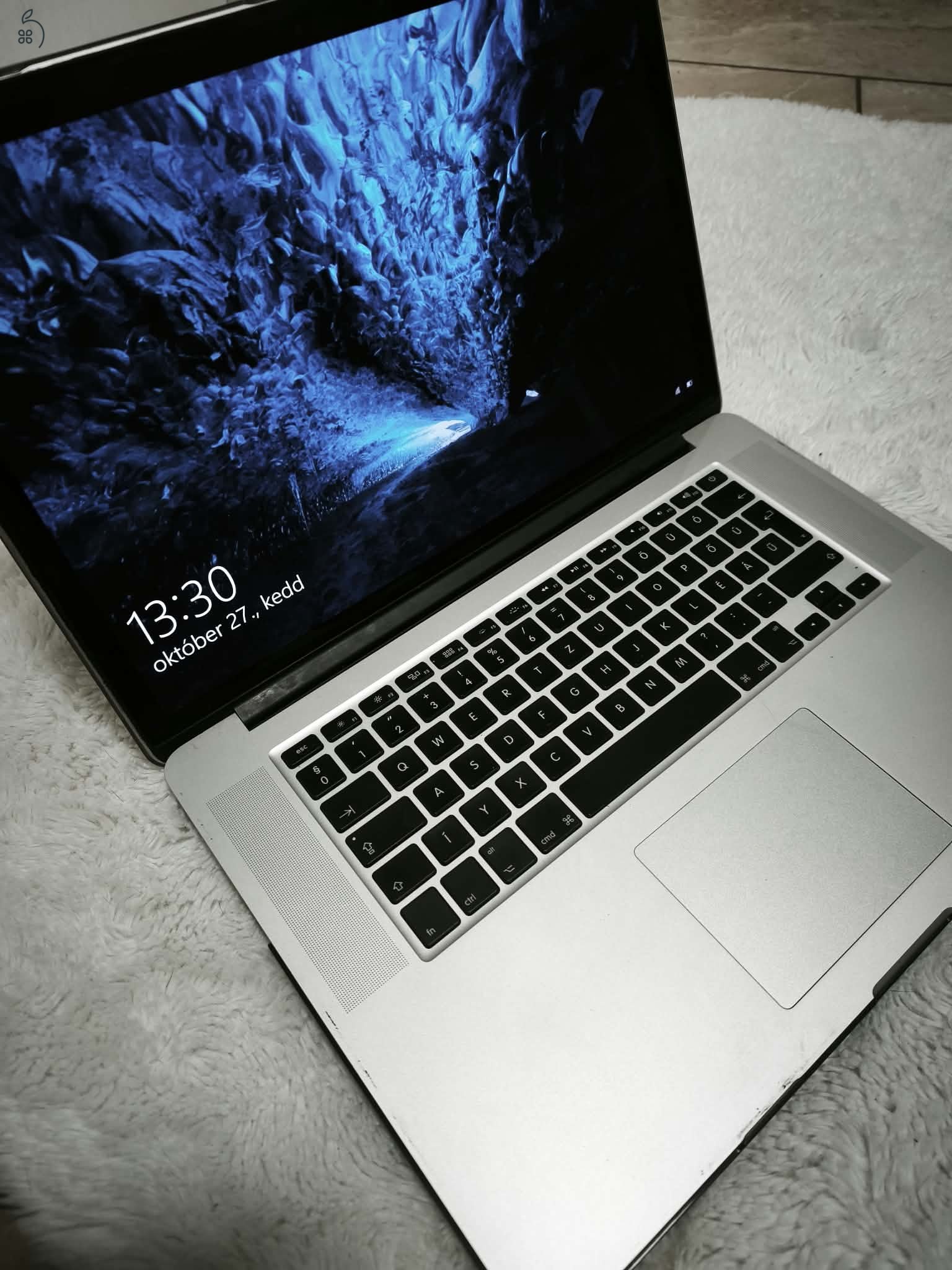 Eladó Mac Book A1398