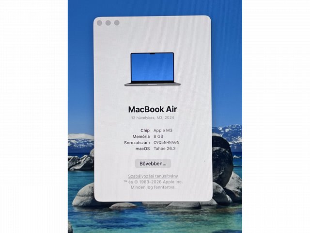 MacBook Air 2024 M3 13” 256GB 2 ÉV Garanciával Számlával