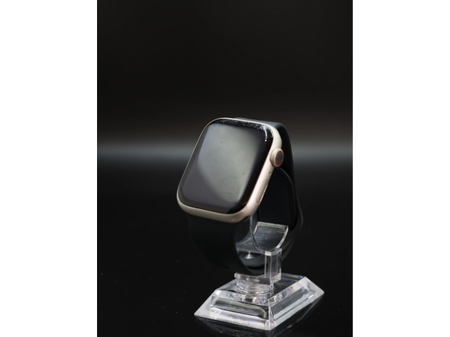 Apple Watch Series 7 Aluminium 45mm Starlight 81% akku - 12 HÓ GARANCIA
