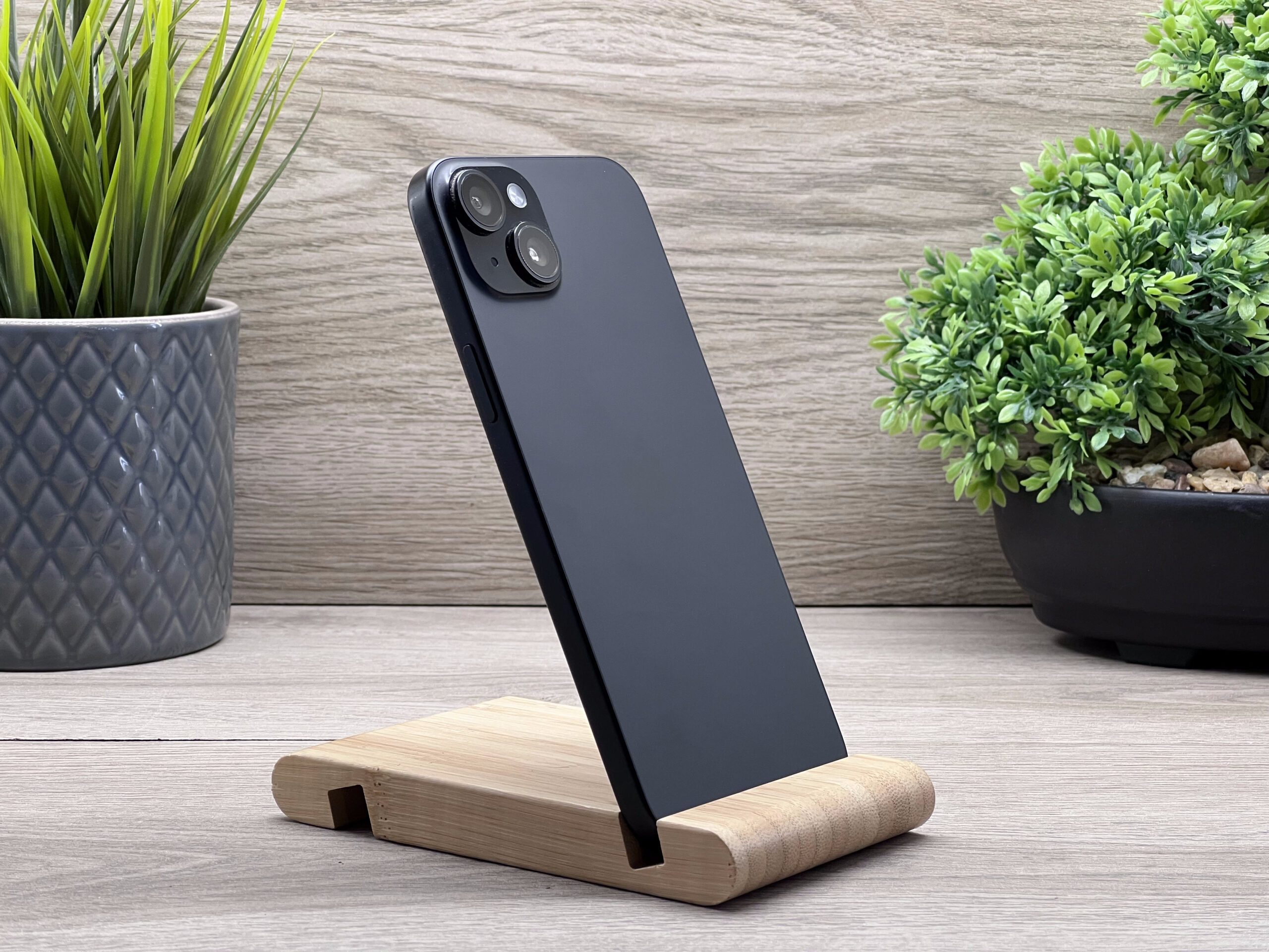 Hibátlan iPhone 15 Plus Black 128GB 2 ÉV Garanciával Számlával