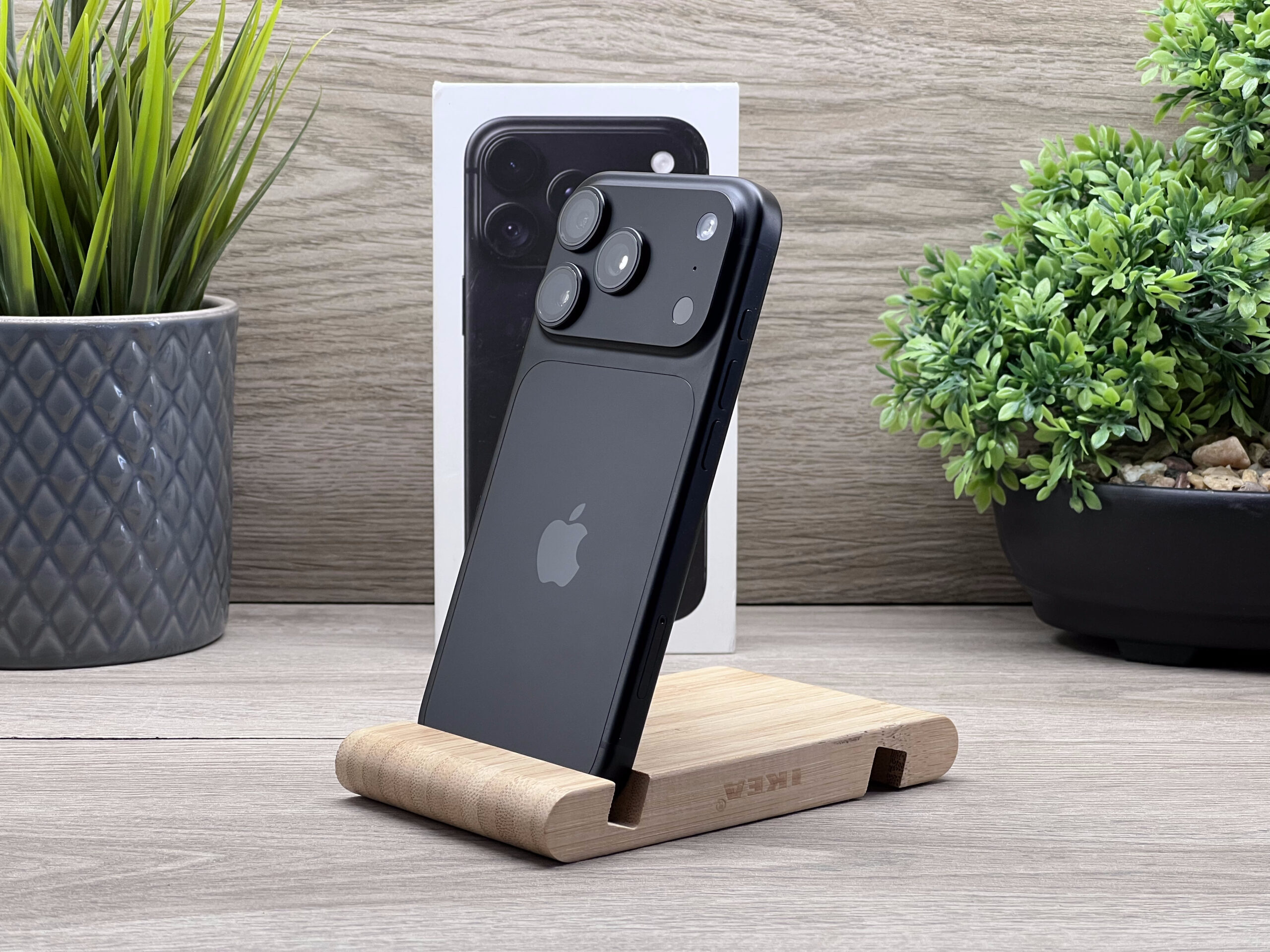 Új, Hibátlan iPhone 18 Pro Black 256GB 2 ÉV Garanciával Számlával Aksi 100%
