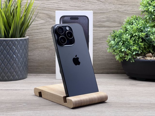 iPhone 15 Pro Black Titanium 256GB 2 ÉV Garanciával Számlával Aksi 100%