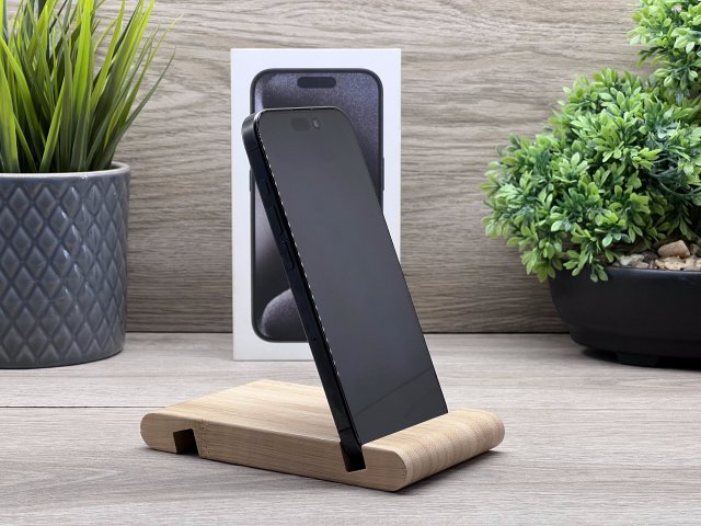 iPhone 15 Pro Black Titanium 256GB 2 ÉV Garanciával Számlával Aksi 100%
