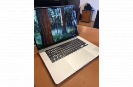 MacBook Air 15