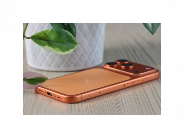 Használt Apple iPhone 17 Pro 256GB Cosmic Orange B US-8820