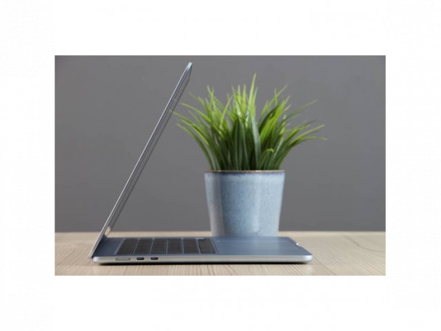 Újszerű MacBook Air 15