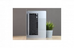 Újszerű MacBook Air 15