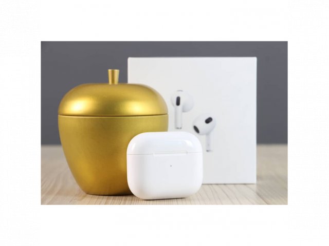 Használt Apple AirPods 3 B US-8761