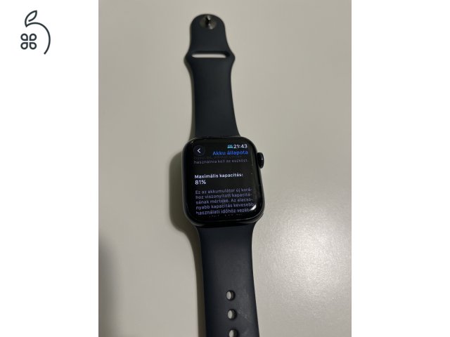 Apple watch series 8