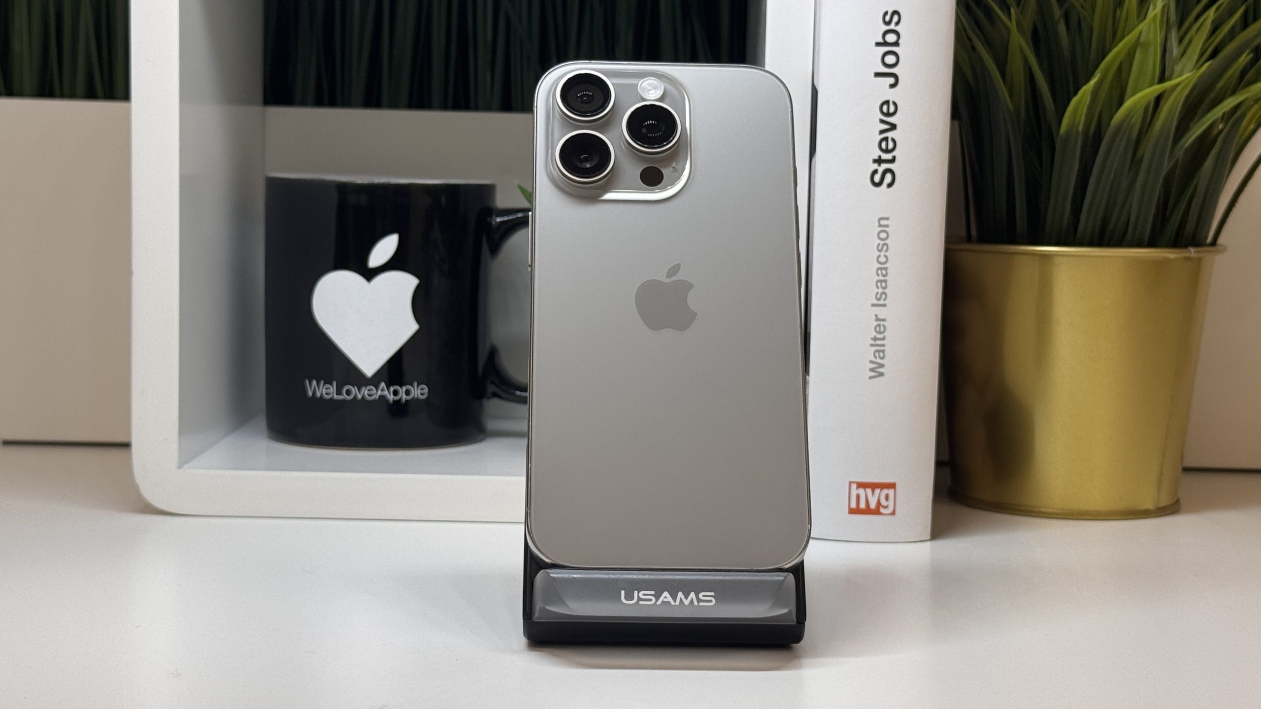 iPhone 16 Pro, 256GB, Natúr Titán, Számla, 2 Év Garancia