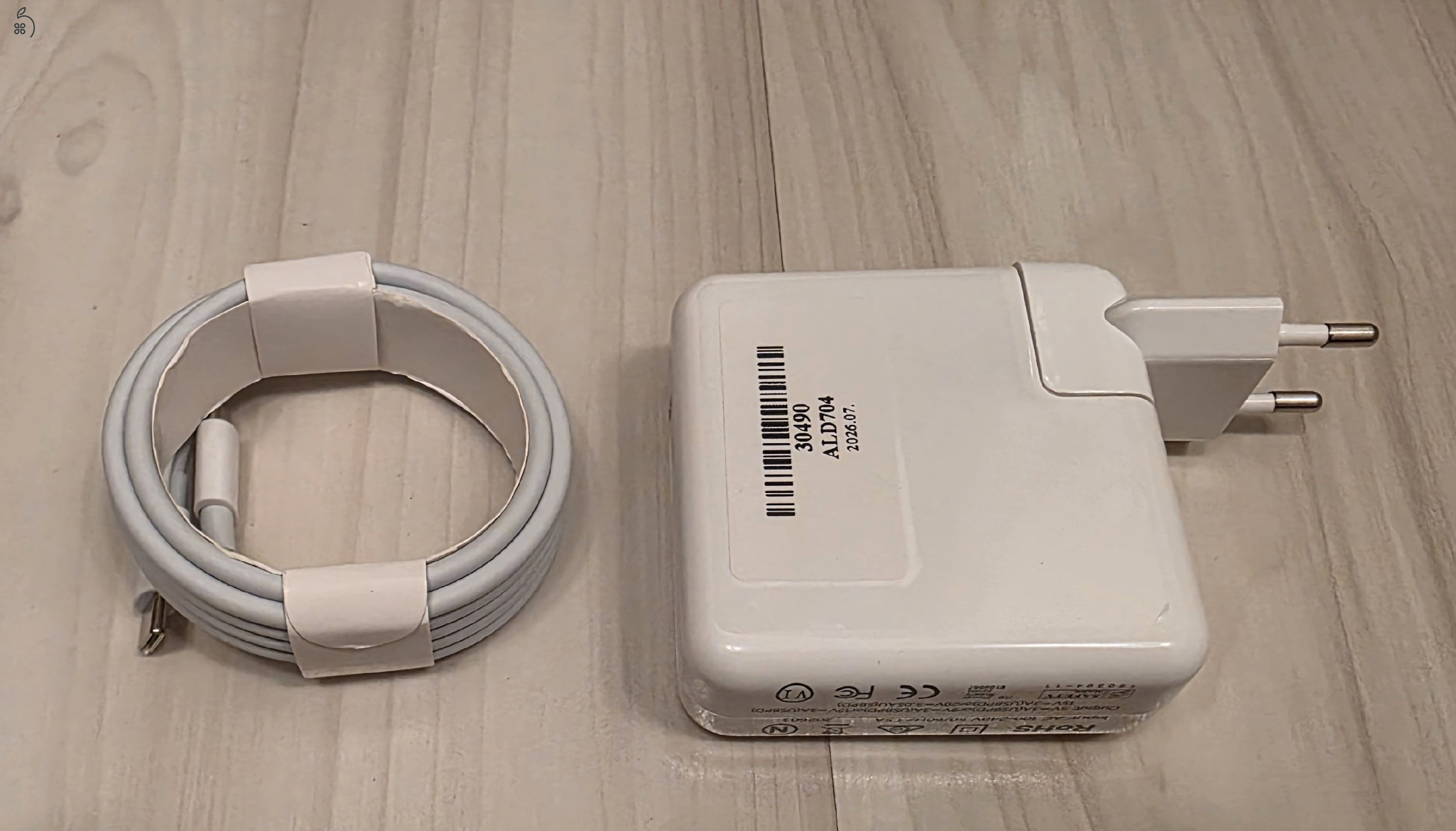 MacBook Pro M1 16GB/1TB MAGYAR BILLENTYŰZETTEL