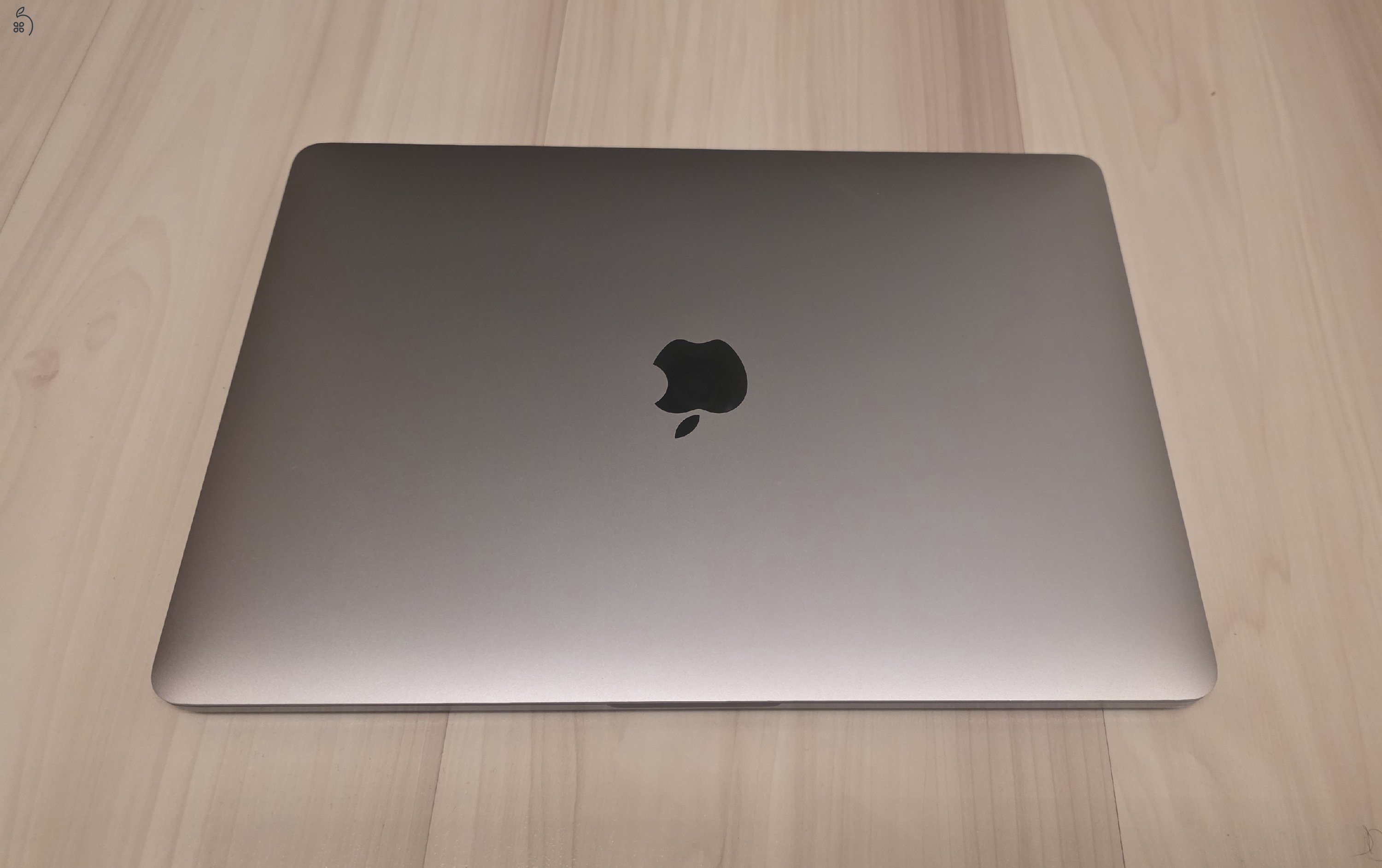MacBook Pro M1 16GB/1TB MAGYAR BILLENTYŰZETTEL