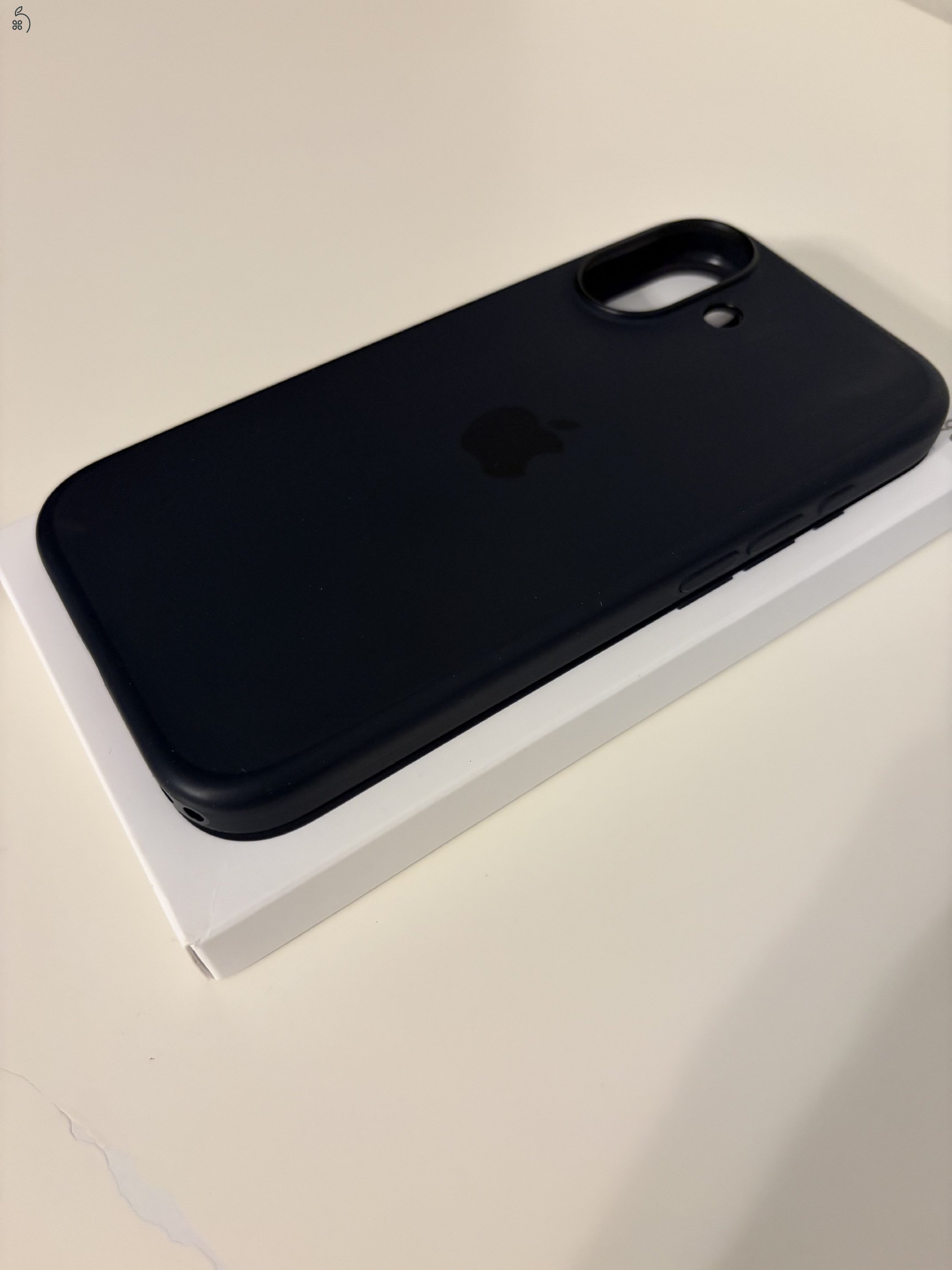 Újszerű iPhone 17 256gb, szürke, 3 év garancia!