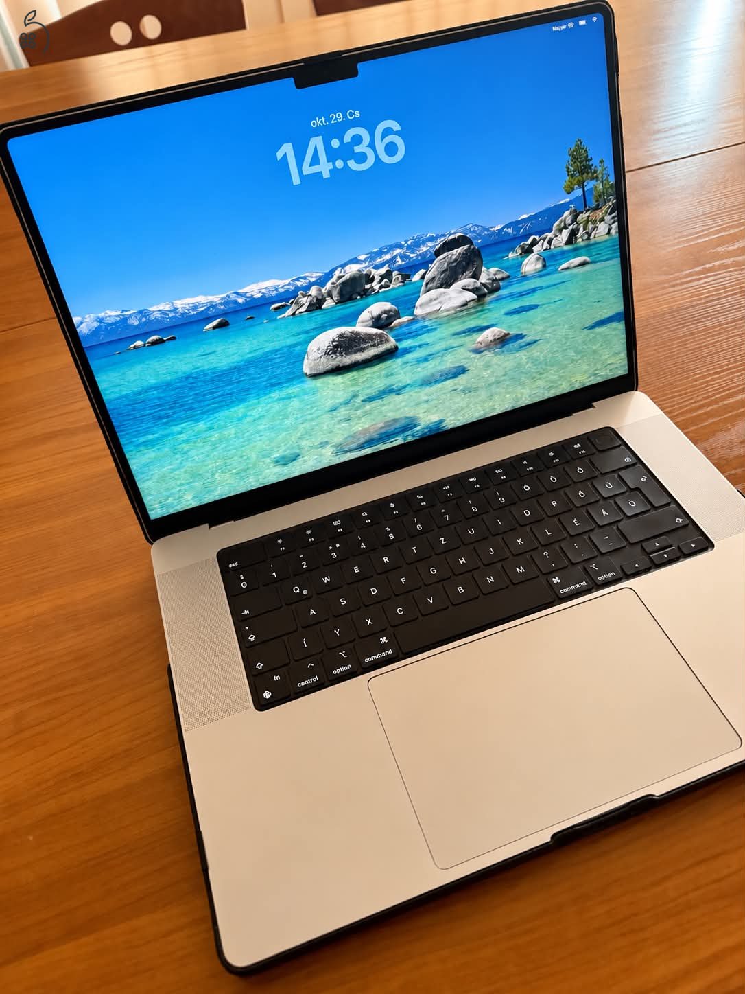 MacBook Pro 16