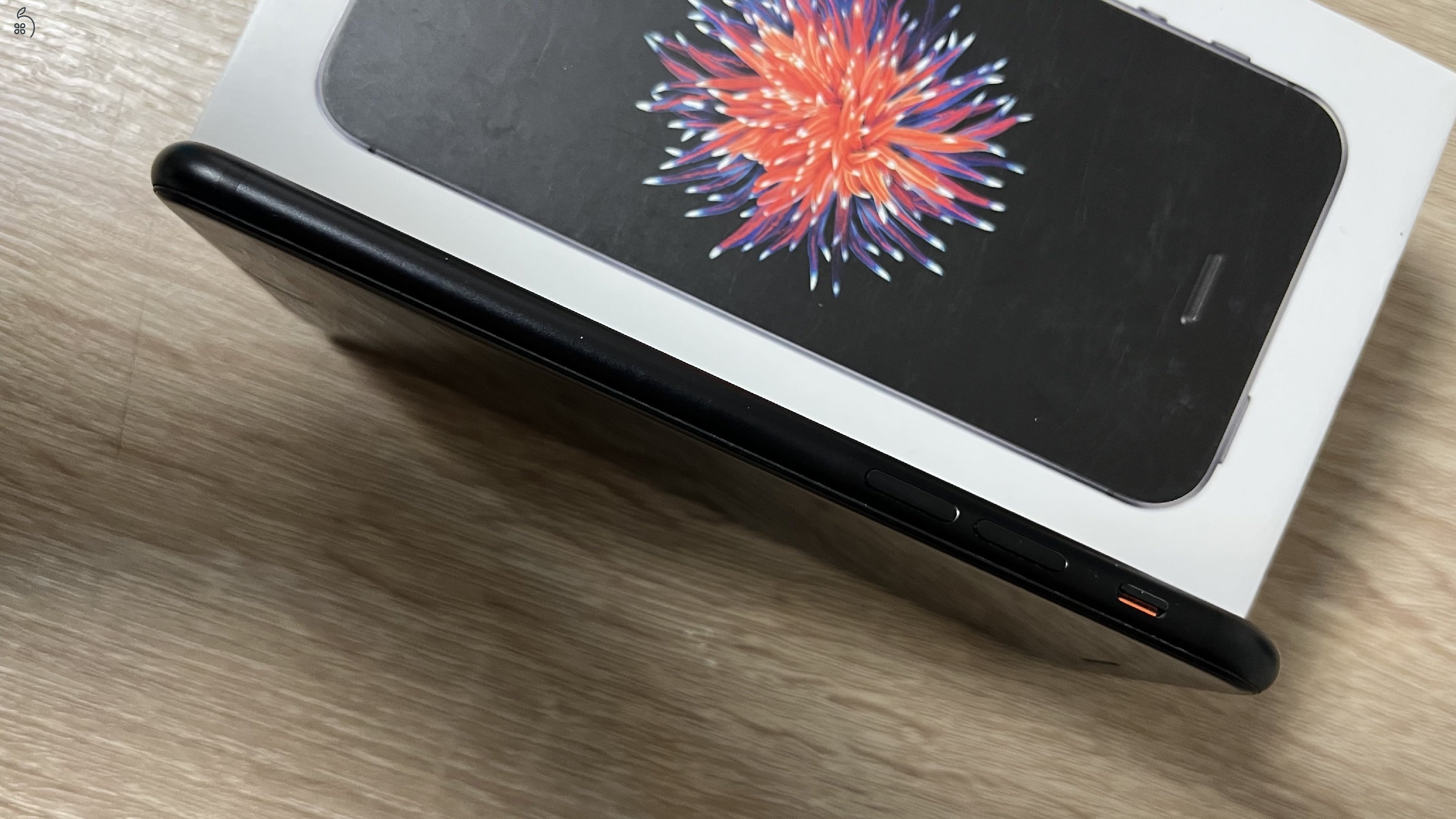 iPhone SE 2020 128GB