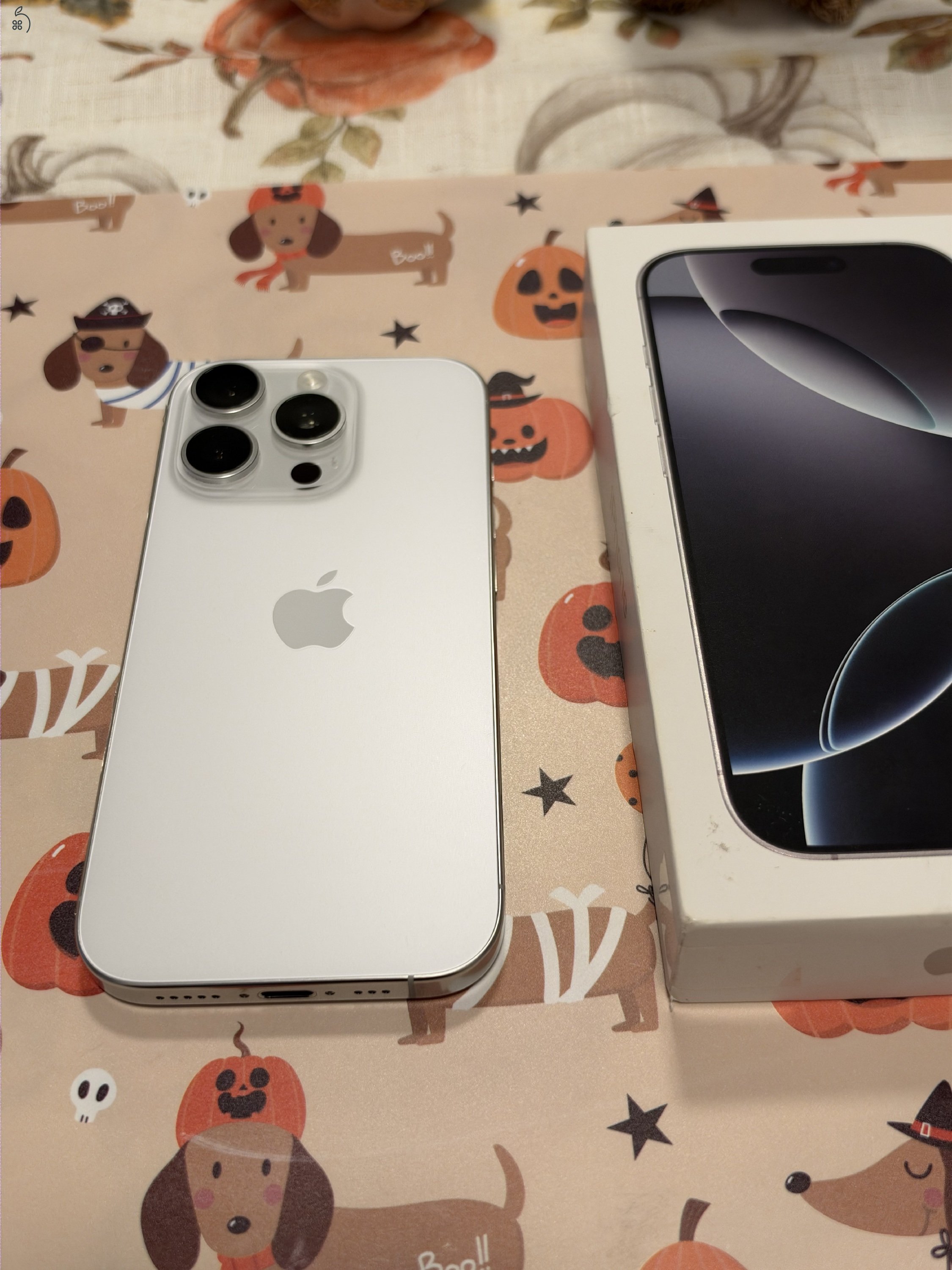 Iphone 16 Pro 128GB Fehér Titánium Újszerű Állapotú