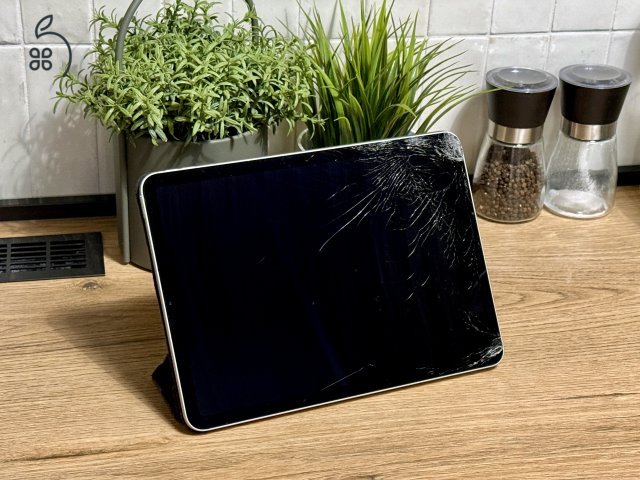 Apple iPad Air 4th gen Wifi 64 GB - törtött üveg