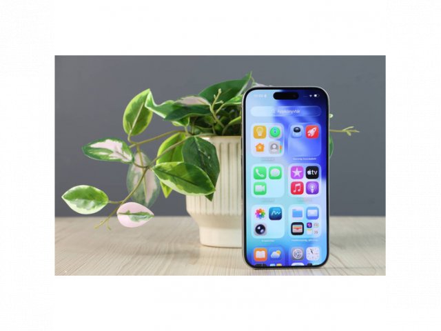 Használt iPhone 15 Pro 128GB Natural Titan B US-8809