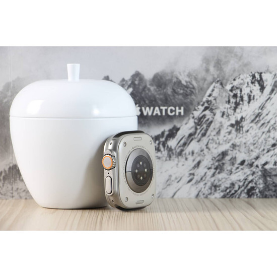 Használt Apple Watch Ultra 49mm Natural Titanium B US-8718