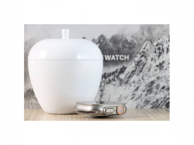 Használt Apple Watch Ultra 49mm Natural Titanium B US-8718