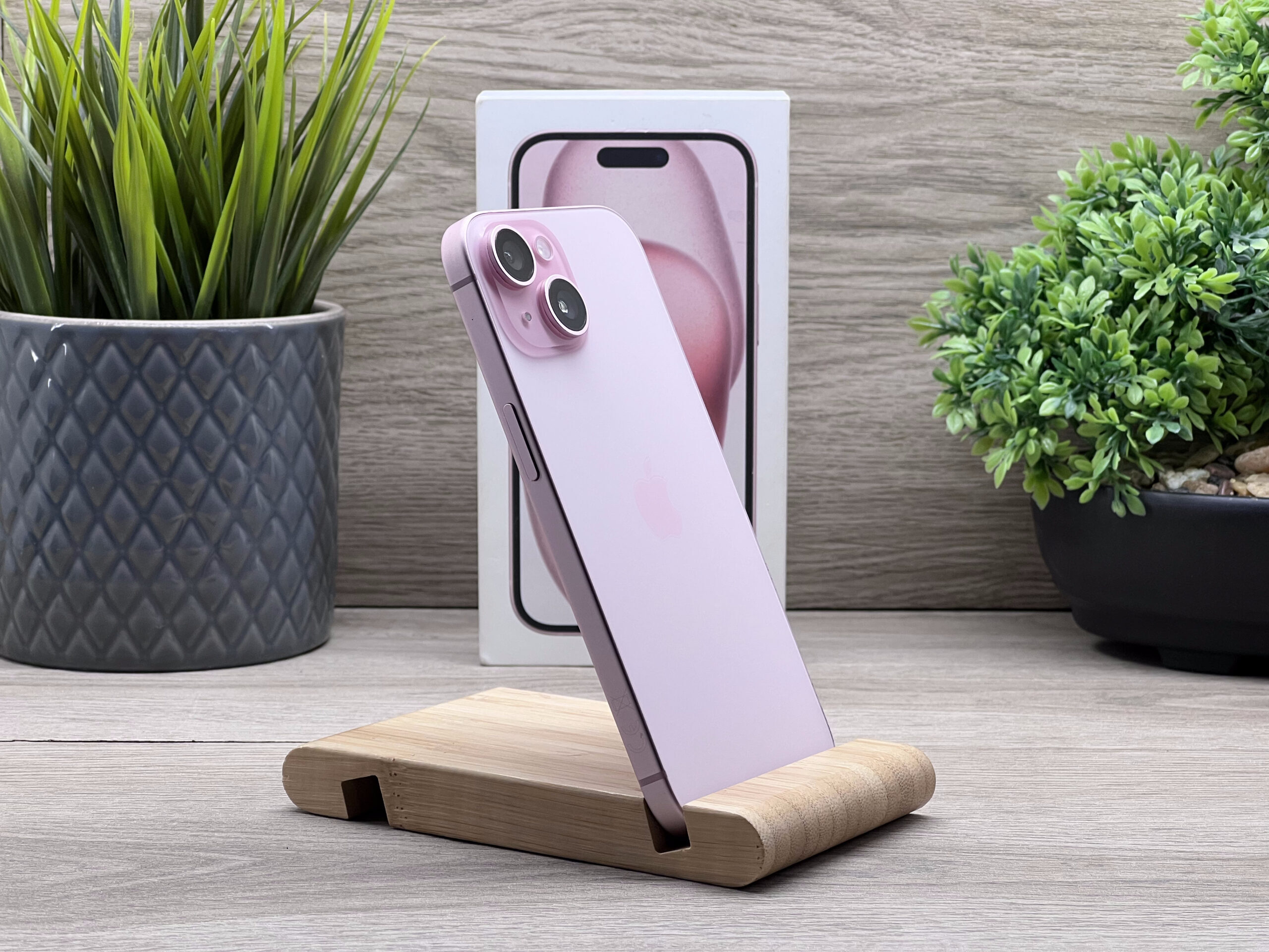 Hibátlan iPhone 15 Pink 128GB 2 ÉV Garanciával Számlával Aksi 100%