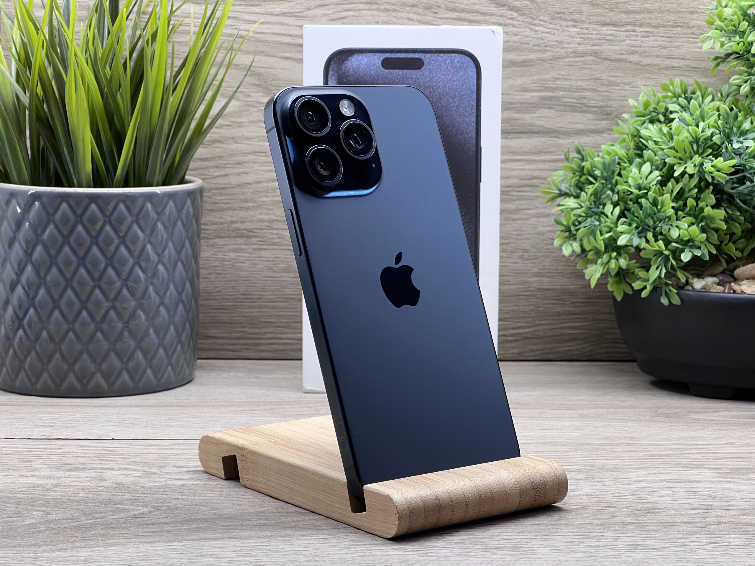 iPhone 15 Pro Max Blue Titanium 256GB 2 ÉV Garanciával Számlával