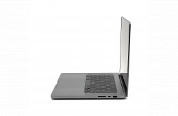 MacBook Pro 16″ 2021, M1 Max 10 Cores, 64 GB RAM, 32 core GPU, 1TB SSD, Space Gray, 27% Áfa 0658AB
